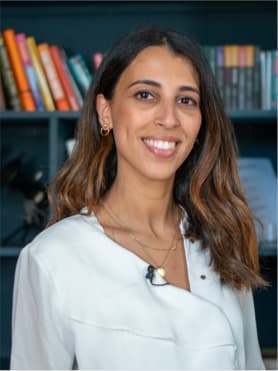 Photo de  Yasmine Bouallouche