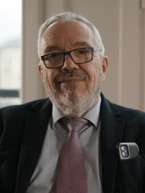 Photo de Dr. Yves
 Tourné